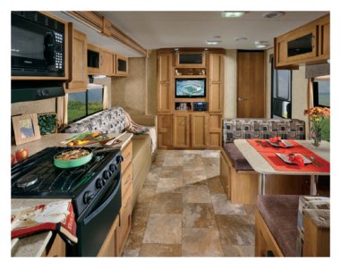 2015 Coachmen Apex Brochure page 3