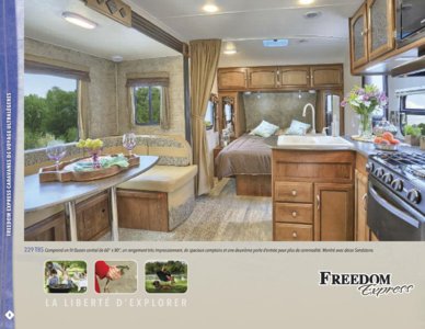 2016 Coachmen Freedom Express French Brochure page 8