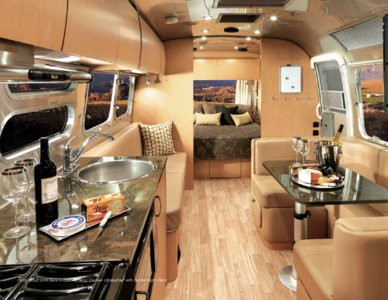 2017 Airstream Travel Trailers Brochure page 24