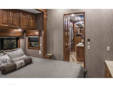 2017 DRV Luxury Suites Mobile Elite Suites Brochure page 6