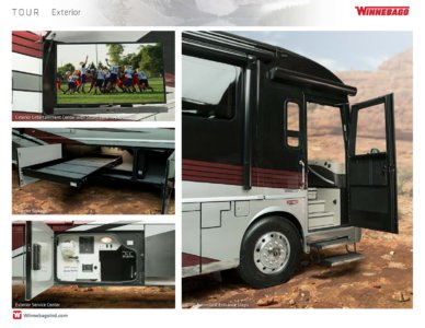 2017 Winnebago Tour Brochure page 11