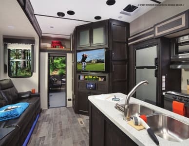 2018 Keystone RV Impact Brochure page 7