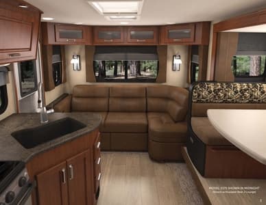 2018 Lance Travel Trailers Brochure page 3