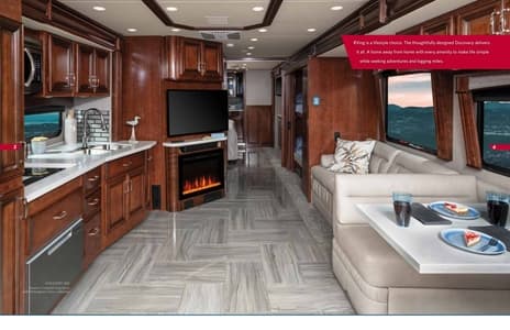 2019 Fleetwood Discovery Brochure page 5