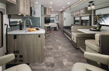 2020 Coachmen Mirada Brochure page 4