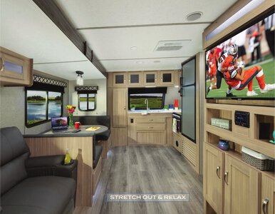 2021 Coachmen Freedom Express Brochure page 3