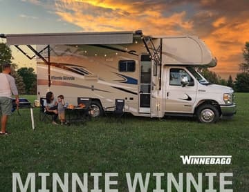 2023 Winnebago Minnie Winnie Brochure