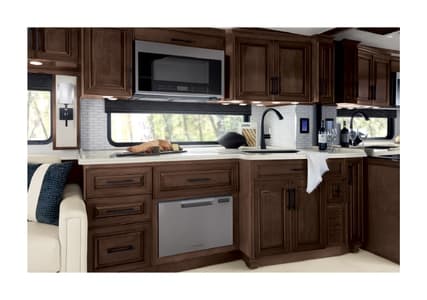 2024 Newmar London Aire Brochure page 12