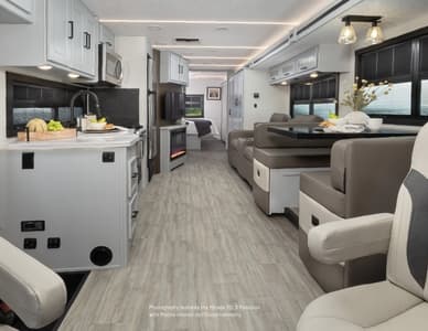 2025 Coachmen Mirada Brochure page 3