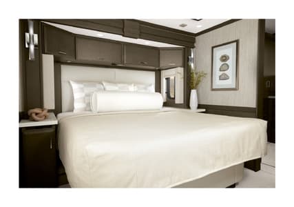 2025 Newmar Mountain Aire Brochure page 16