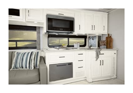 2025 Newmar Ventana Brochure page 12