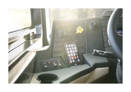 2026 Newmar Dutch Star Brochure page 37