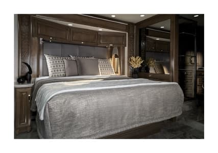 2026 Newmar Essex Brochure page 14