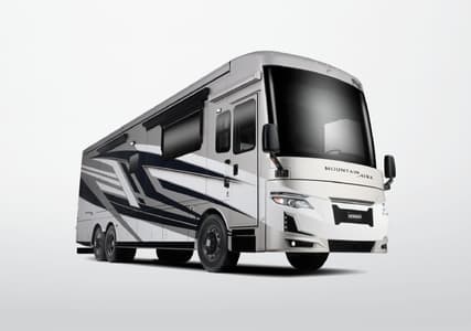 2026 Newmar Mountain Aire Brochure page 3