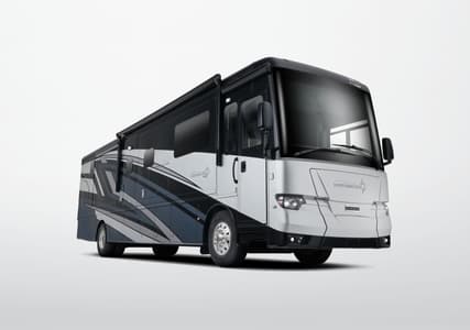 2026 Newmar Northern Star Brochure page 3