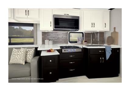 2026 Newmar Northern Star Brochure page 12