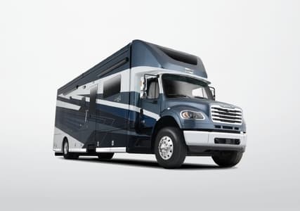 2026 Newmar Super Star Brochure page 3