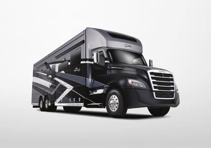 2026 Newmar Supreme Aire Brochure page 3